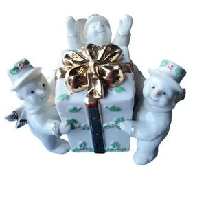 Mikasa Snowmen With Holly And Ribbon Gift Box
